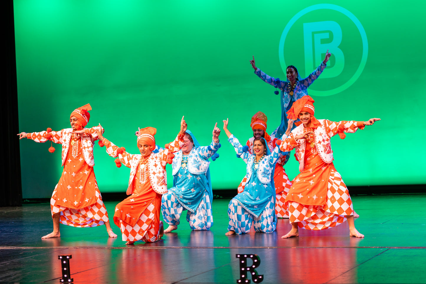 WOMENS BLUE CHECKERS